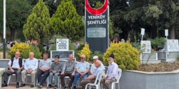 1818950-bursa-sehidini-unutmadi-dualar-ile-anildi-684eed9f92217.jpg