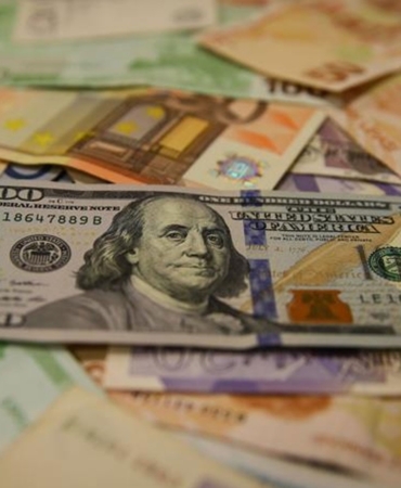 dolar-ve-euro-bugun-ne-kadar-mbnin-faiz-karari-oncesi-son-durum-uacp.jpg