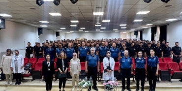 polis-egitim-merkezi-ogrencileri-saglik-elcisi-oldu-vwwe.jpg