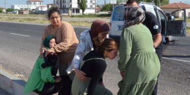 yks-yolunda-aci-kaza-1-olu-3u-agir-10-yarali-nvgv.jpg