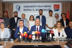 chp-bursa-dan-egitim-notu-egitim-cokuyor-meb-sinifta-kaldi-1750681371-255_large.webp.webp