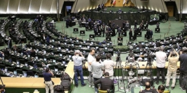 1821201-ateskesin-ardindan-iran-da-dikkat-ceken-karar-685bb75ba53b3.jpg