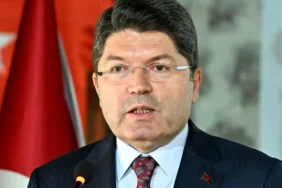 bakan-tunc-denetimli-serbestlikle-topluma-kazanima-devam-1750866522-310_large.webp.webp