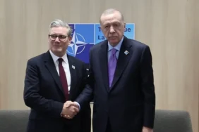 cumhurbaskani-erdogan-starmer-i-kabul-etti-1750857064-938_large.webp.webp