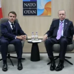 erdogan-ve-macron-lahey-de-gorustu-1750860372-924_large.webp.webp