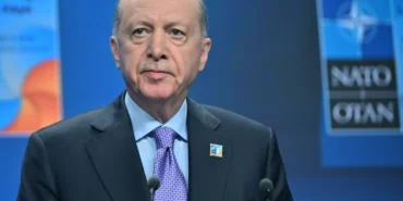 erdogan-in-hollanda-donusu-mesajlari-savunma-baris-ve-terorle-mucadele-1750937283-179_large.webp.webp