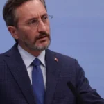 fahrettin-altun-millet-iradesine-hakaret-kabul-edilemez-1751449399-66_large.webp.webp