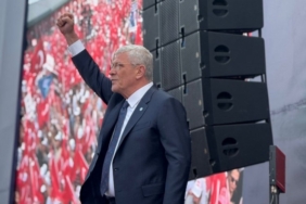 1831467-iyi-parti-genel-baskani-dervisoglu-bursa-da-coskuyla-karsilandi-688f83c18bf4d.jpeg