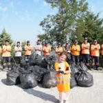 denizli-de-minik-yurekten-buyuk-temizlik-hareketi-1754404568-462_large.webp.webp