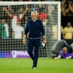 1832376-jose-mourinho-feyenoord-rovansi-icin-taraftara-guveniyor-6893db45a6e69.jpg