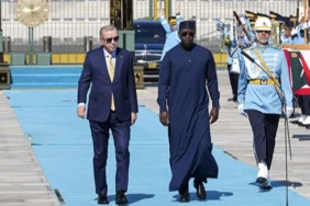 senegal-basbakani-ousmane-sonko-kulliye-de-1754575014-884_large.webp.webp