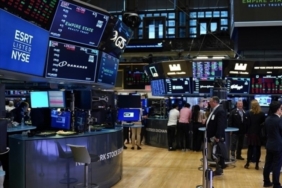 1835381-new-york-borsasi-karisik-seyirle-kapandi-689fbb80a17c3.jpg