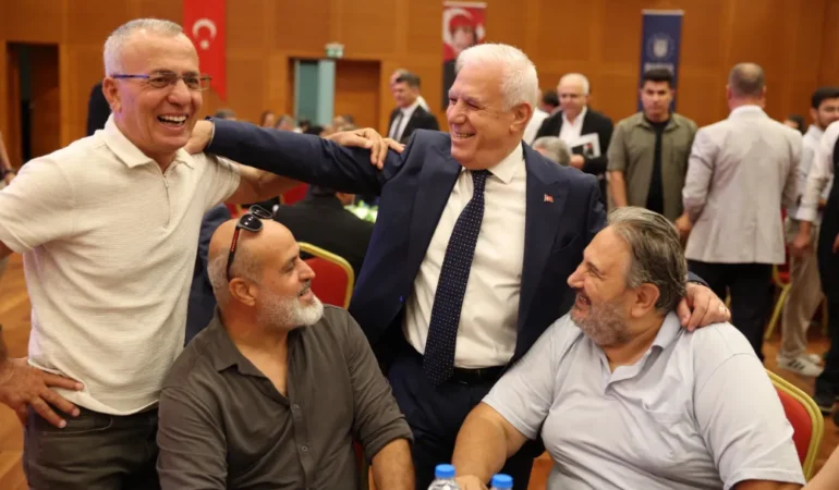 Bursa Kulislerinde Mustafa Bozbey ve Şadi Özdemir Savaşını Yüksel Baysal Fitilliyor…