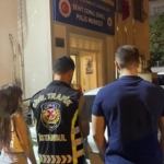 1835665-pes-dedirtti-seyir-halindeki-aracta-uygunsuz-hareketler-68a1d7cb7d76a.jpg