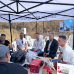 1835688-liman-iscilerinin-roda-daki-direnisi-buyuyor-nbsp-belediye-baskani-deviren-den-iscilere-dest.png