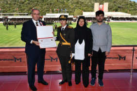 erdogandan-sehit-omer-halisdemirin-kizi-icin-tebrik-telefonu-oni7.jpg