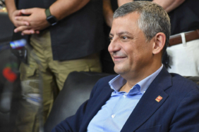 chp-lideri-ozgur-ozel-millet-iradesine-sahip-cikiyor-mitingi-icin-aydinda-ja3z.jpg