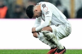 1836478-besiktas-in-yildizinin-bebegini-kaybettigi-ortaya-cikti-aglayarak-itiraf-etti-68a46b7584815.jpeg