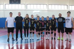 goalball-kadin-milli-takimi-avrupa-sampiyonasi-na-eskisehir-de-hazirlaniyor-1755612660-300_large.web_.webp