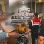 antalya-da-120-bin-litre-sahte-alkol-7-supheli-gozaltinda-1755934097-485_large.webp.webp