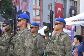 afyonkarahisarin-kurtulusunun-103-yili-icin-kutlama-zmbn.jpg