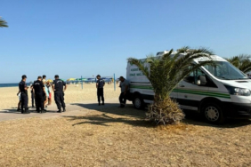 aydinin-kusadasi-sahilinde-erkek-cesedi-bulundu-m4bu.jpg