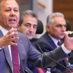 bakan-yerlikaya-buyuksehir-valileriyle-toplandi-1756382000-318_large.webp.webp