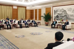 cumhurbaskani-erdogan-dan-cin-de-diplomasi-trafigine-devam-1756718023-832_large.webp.webp
