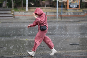 meteoroloji-2-kenti-uyardi-kuvvetli-ruzgar-ve-saganak-bekleniyor-0sfn.jpg