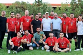 kayseri-seker-de-voleybol-coskusu-1756960923-977_large.webp.webp