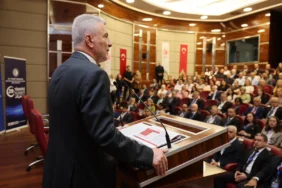 bakan-bolat-tuketicileri-korumak-icin-yeni-duzenlemeler-ve-yapay-zeka-kullanimi-artacak-1757429891-5.webp