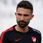1843191-hasan-ali-kaldirim-amedspor-ile-anlasti-68c252376bbe9.jpg