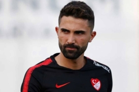 1843191-hasan-ali-kaldirim-amedspor-ile-anlasti-68c252376bbe9.jpg