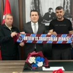artvin-trabzonspor-taraftarlari-ndan-bassavci-calis-a-ziyaret-1757588241-227_large.webp.webp