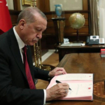 cumhurbaskani-erdogan-imzaladi-bazi-bakanlik-ve-kamu-kurumlarinda-o-isimler-gorevden-alindi-2vwh.jpg