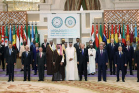 islam-ulkelerinden-israile-sert-tepki-25-maddeli-bildiri-yayimladilar-j15o.jpg