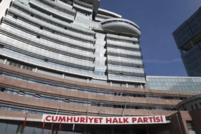 chp-kurultay-davasinda-ara-karar-1748248215-258_large.webp.webp
