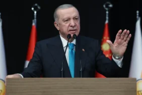 erdogan-chp-den-kacis-yolsuzluk-ve-rusvetten-ak-parti-ye-katilimlar-surecek-1758025950-15_large.webp.webp
