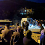 kayseri-hacilarda-cami-cikisi-kan-donduran-olay-yasli-cift-hayatini-kaybetti-ha9t.jpg