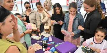 manisa-da-dunya-kiz-cocuklari-farkindaligi-1760274461-882_large.webp.webp