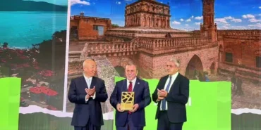cin-deki-dunya-turizm-odulu-ne-midyat-damgasi-1760770130-343_large.webp.webp