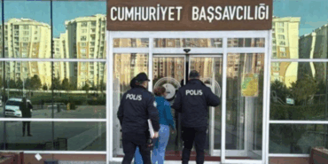 1856211-iki-aylik-bebegini-parkta-birakip-kacti-68fe189e53d3f.png