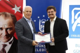 bursa-ya-deger-katanlara-tesekkur-1761468662-460_large.webp.webp