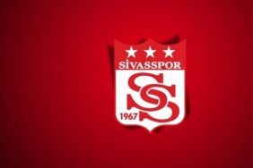 1856536-tff-nin-hakem-aciklamasina-sivasspor-dan-destek-68ff8fcdd2e2b.jpg