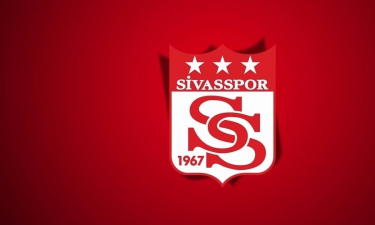1856536-tff-nin-hakem-aciklamasina-sivasspor-dan-destek-68ff8fcdd2e2b.jpg
