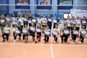 bursa-da-kis-spor-okullarinda-ilk-donem-tamamlandi-1761578616-433_large.webp.webp