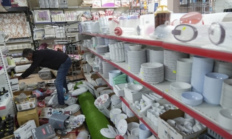 Deprem Esnafı Vurdu: İş Yerleri Enkaz Oldu!