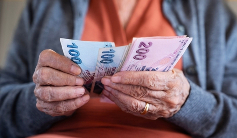 2026 Emekli Maaşları İçin İlk Tahminler Geldi!
