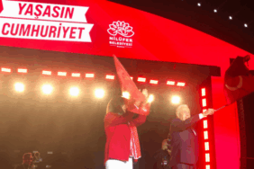 1857158-baskan-sadi-ozdemir-cumhuriyet-bu-topraklarin-nilufer-cicegidir-690257fd2493b.png