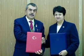 turkiye-ozbekistan-arasinda-egitim-is-birligi-1762092340-744_large.webp.webp